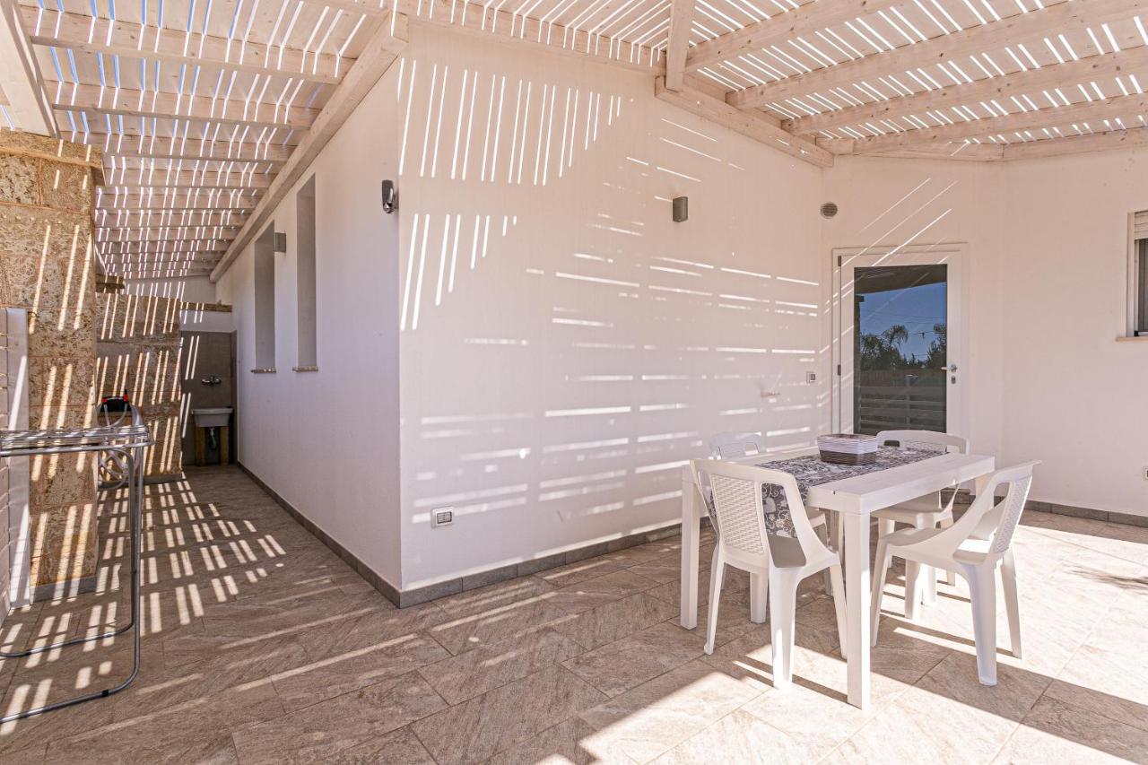 Resort Almaredamarra Con Piscina E Idromassaggio Sul Mare 토레 산 지오반니 우겐토 외부 사진