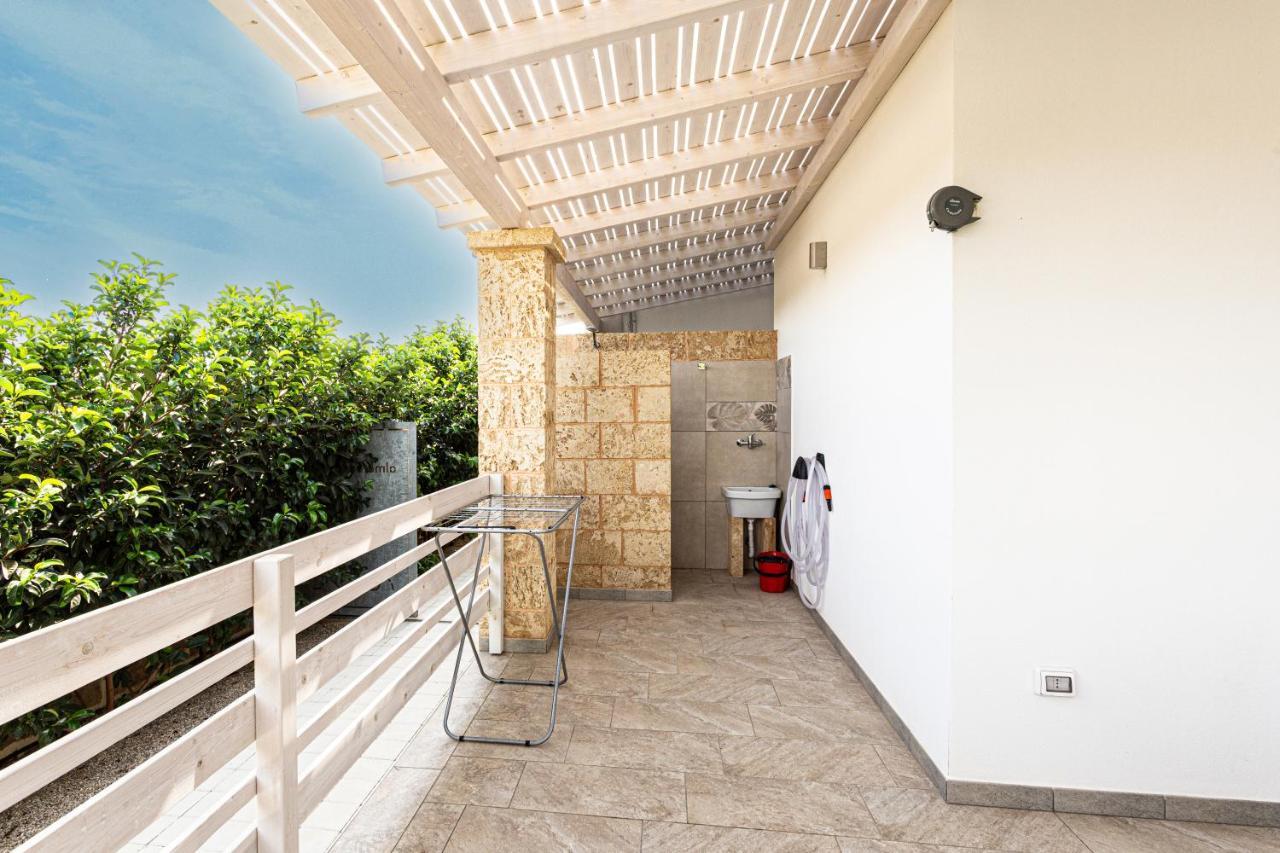 Resort Almaredamarra Con Piscina E Idromassaggio Sul Mare 토레 산 지오반니 우겐토 외부 사진