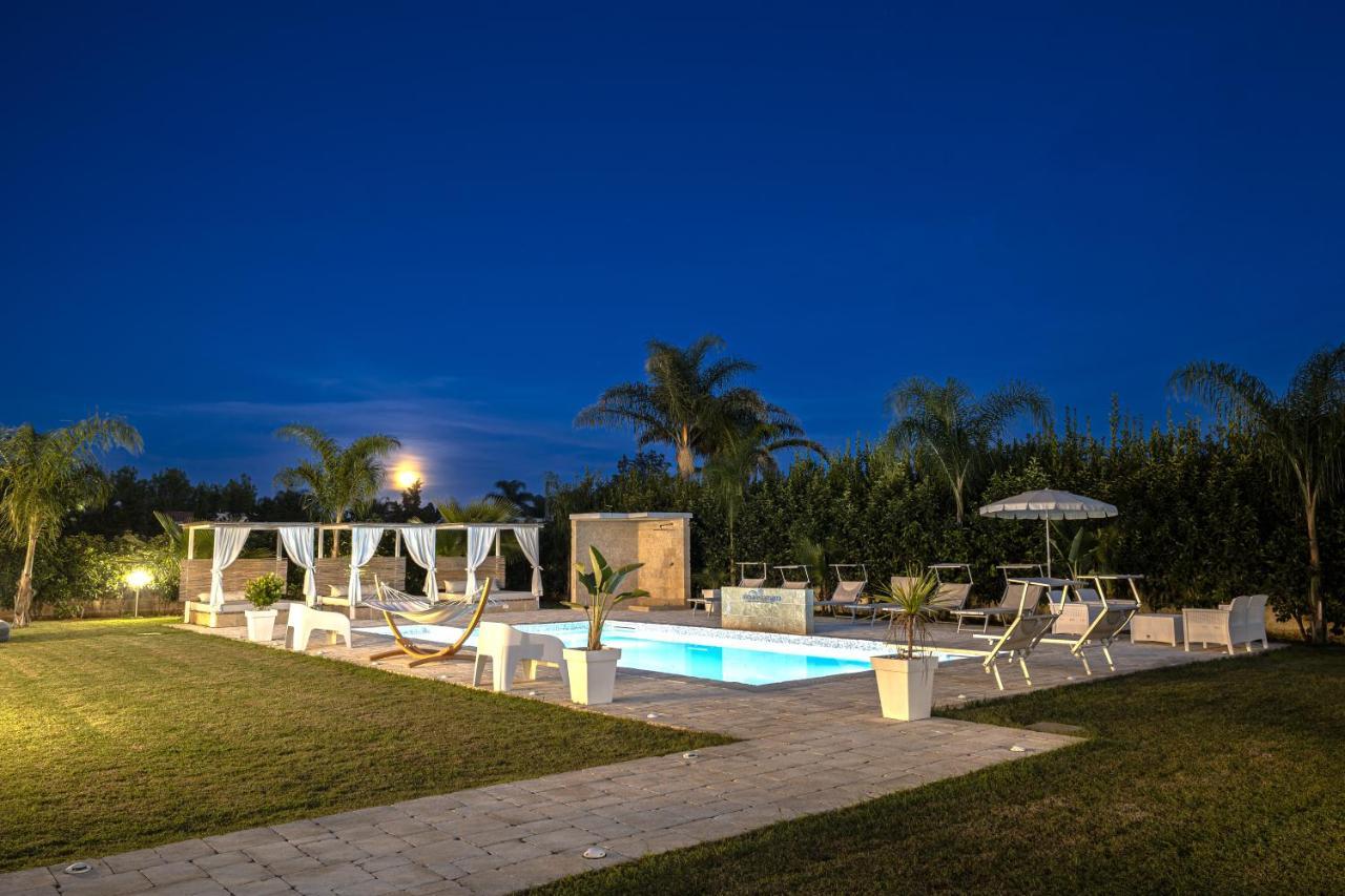 Resort Almaredamarra Con Piscina E Idromassaggio Sul Mare 토레 산 지오반니 우겐토 외부 사진