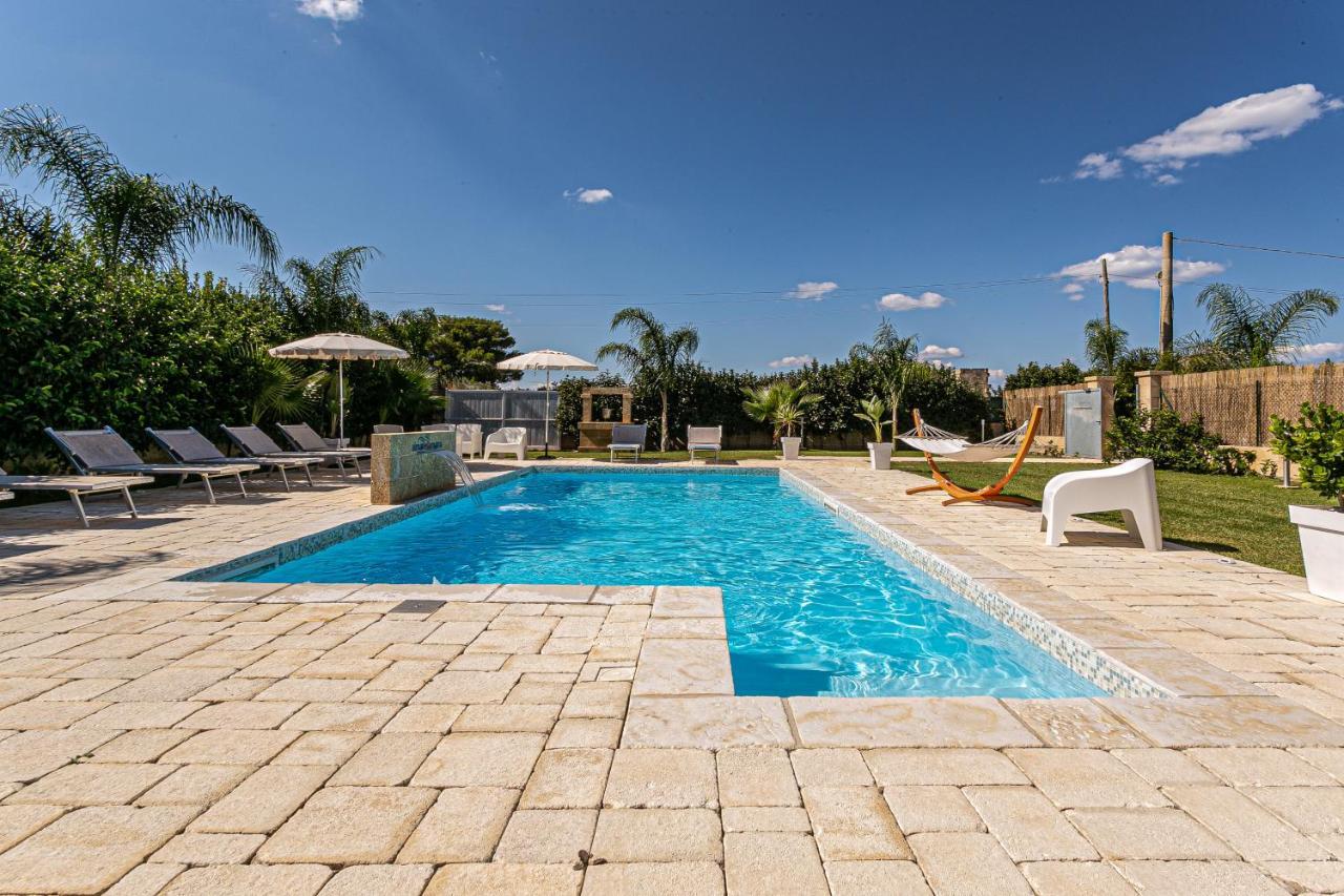 Resort Almaredamarra Con Piscina E Idromassaggio Sul Mare 토레 산 지오반니 우겐토 외부 사진
